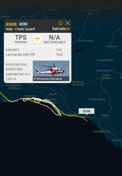 scandura's tweet photo. 5⃣

3 delle 5 salme, recuperate dai VVF🧑‍🚒, trasferite all'obitorio di Castevetrano: le altre verranno prese nelle prossime ore.

18:01 🚁#Nemo_11_08 (#MM81893 #RIMB Guardia Costiera⚓️🇮🇹)  è in seconda missione SAR lungo la costa dopo un primo pattern di ricerca 'a pettine' (📷2) https://t.co/20LZ9v5Pbi