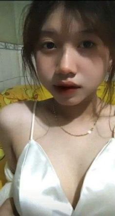 Tung ngay troi qua van the