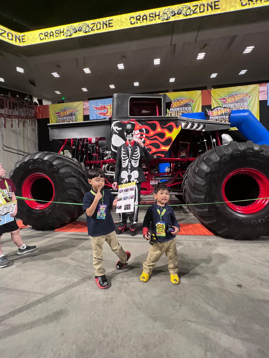 Crushing it! #hotwheelsmonstertruckslive