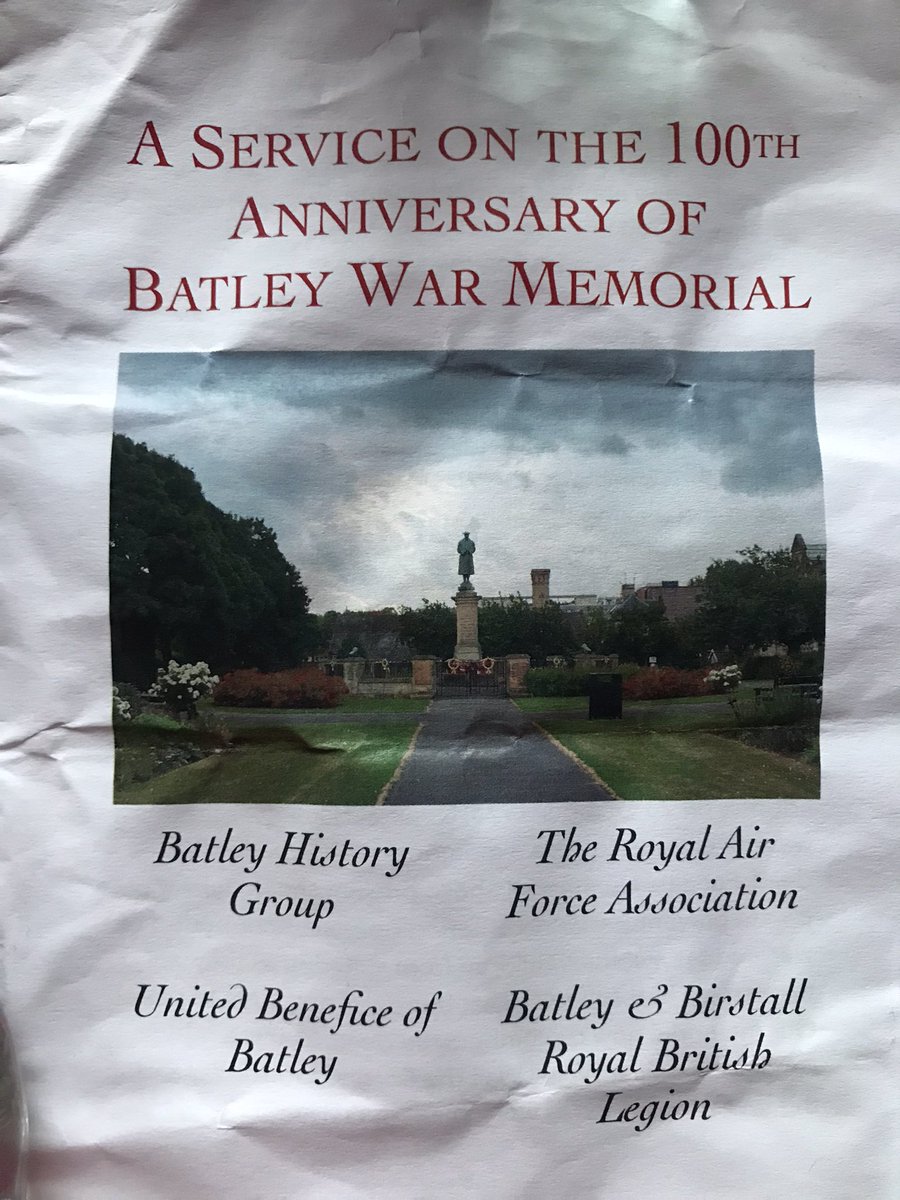 At noon a simple & incredibly moving service was held marking the 100th anniversary of the unveiling of Batley War Memorial. Thank you to Batley History Group, Batley & Birstall Royal British Legion, The Royal Air Force Association & the United Benefice of Batley for arranging it