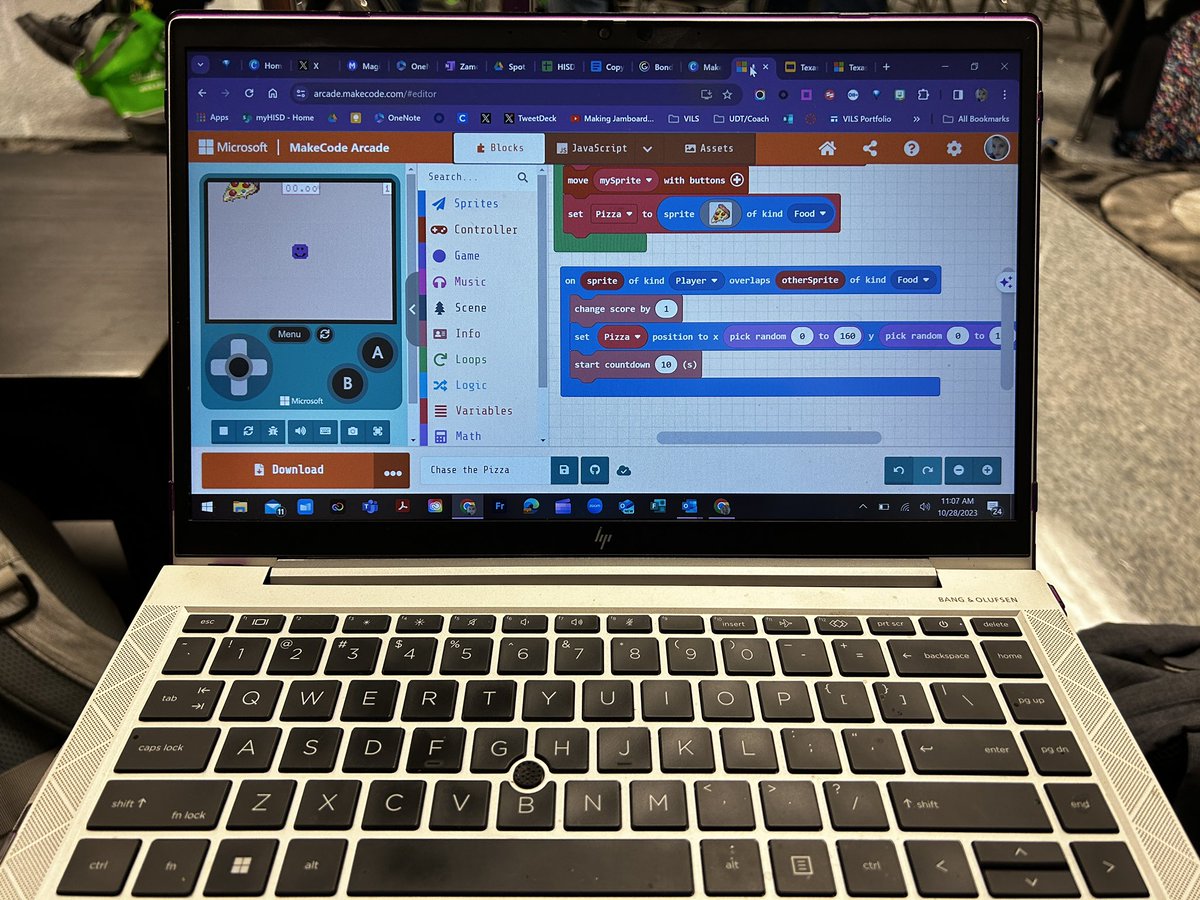 Great session on @MSMakeCode w/ @MicrosoftEDU! Learned something new today & ⬆️ing my 🎮 w/ gamification to bring to my Tts to level ⬆️ their 🎮 too! Whoop whoop! 🙌🏻 @TeamHISD @HisdSouth #edtech #edtechcoach