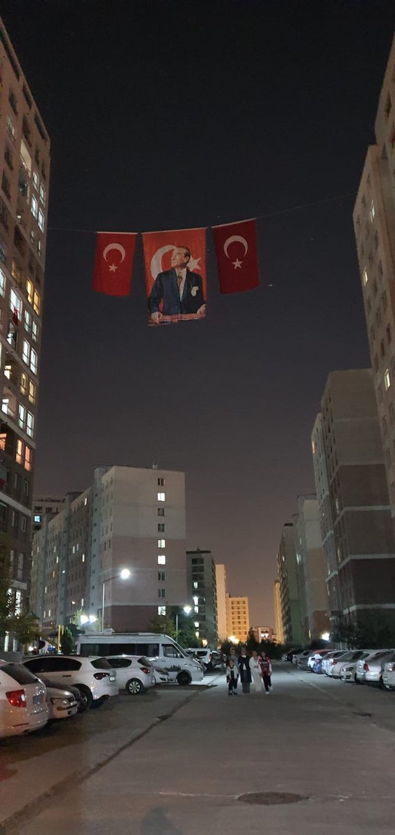 Gulseren2Etap's tweet photo. @KucukkayaIsmail
 "Benim naçiz vücudum elbet bir gün toprak olacaktır, ancak Türkiye Cumhuriyeti ilelebet payidar kalacaktır." Gazi Mustafa Kemal ATATÜRK #100YılımızKutluOlsun  #29EkimCumhuriyetBayramı #Cumhuriyetimizin100YılıKutluOlsun 🇹🇷 @halktvcomtr https://t.co/QOPr0s4sVp