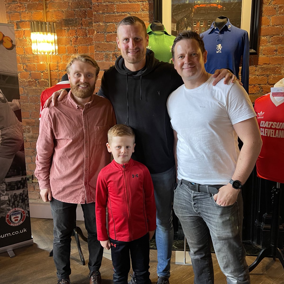 📸 | Shame about today’s result, but we must give a massive thanks to The Redcar Rock and The Redcar Pebble for popping in to show support for today’s exhibition. Much appreciated lads.