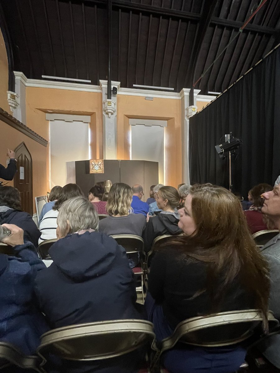 SFreemanActor's tweet photo. Packed to the rafters! What an amazing turn out today for @ScriptsTheThing in Dorchester. Loads of great talks, workshops and scripts being shared. Cannot wait to perform Burner at 2:45pm, Tim Brown’s #ScriptsTheThing https://t.co/Eh09fCRWAB
