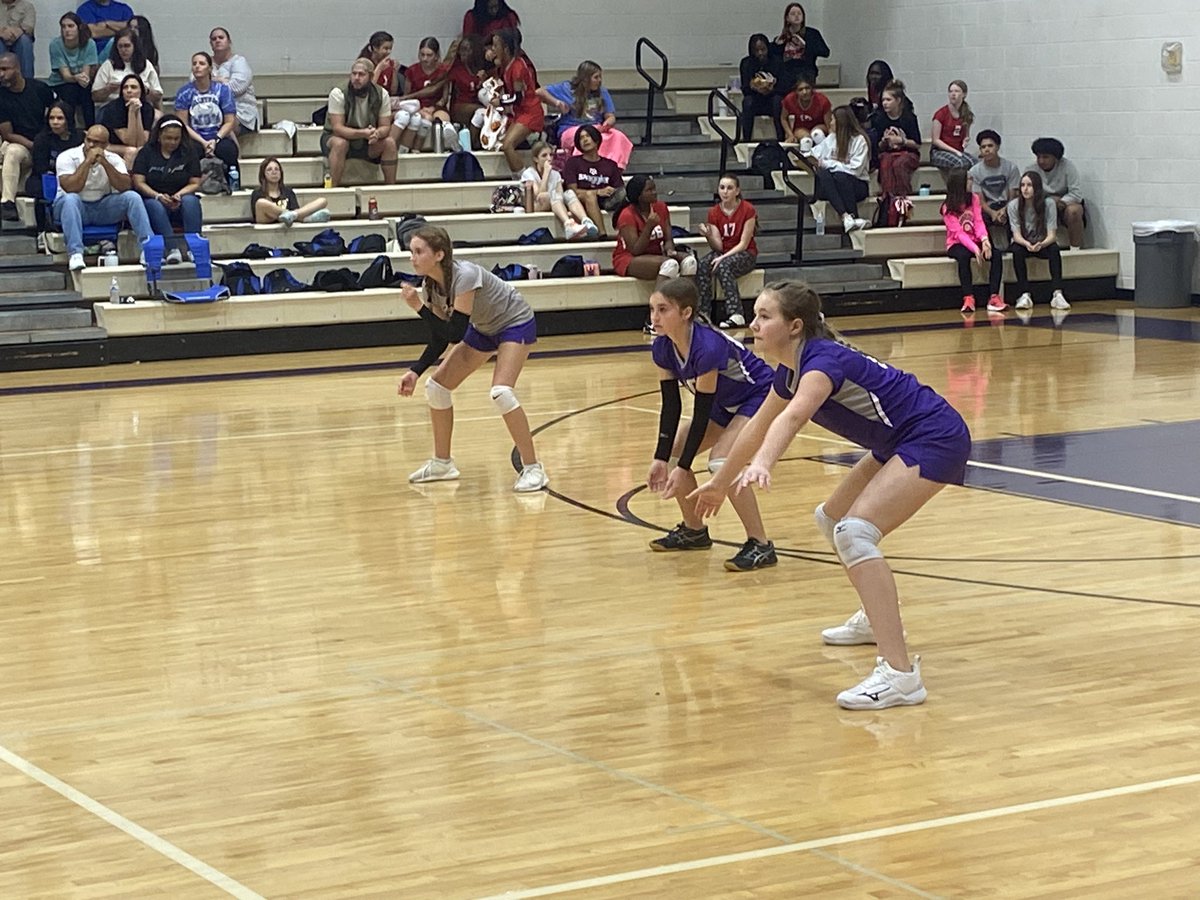 AragonMS_Sports's tweet photo. Aragon girls in the semifinals
#bteamgoldbracket #wildcatVB #wildcatexcellence https://t.co/y79M1VkM6d
