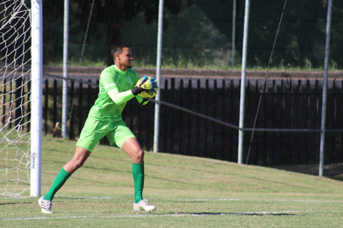 MatiesSport's tweet photo. Maties Football are crowned the ABC Motsepe Nedbank Cup final winners π
Extra time score:
Maties FC 0-0 FN Rangers
Penalties:
Maties FC βοΈ βοΈ β βοΈ βοΈ
FN Rangers β βοΈ β βοΈ
Maties won 4-2 on penalties π₯ Swipe to see some match photos! π·
#matiessport #maroonmachine https://t.co/1joad1WDuu
