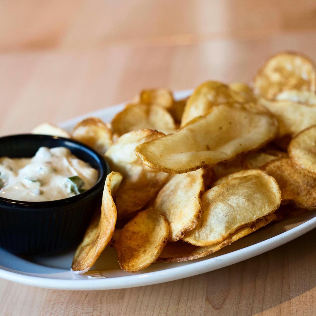 It's the biggest wedding social night of the year! Stop by for some appys before you go! 
Open late for after the fun too 🌙