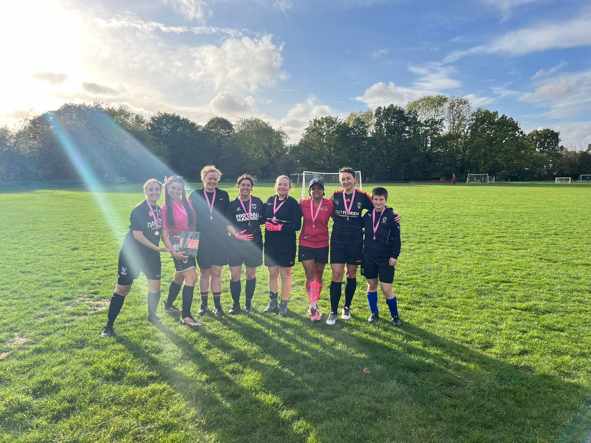 Wonderful Saturday of Footie esp whilst raising cash for #breastcancer #BreastCancerAwarenessMonth . Awesome team and icing on cake to reach the final ! @AFCWimbledon @AFCW_Foundation #kickbreastcancer