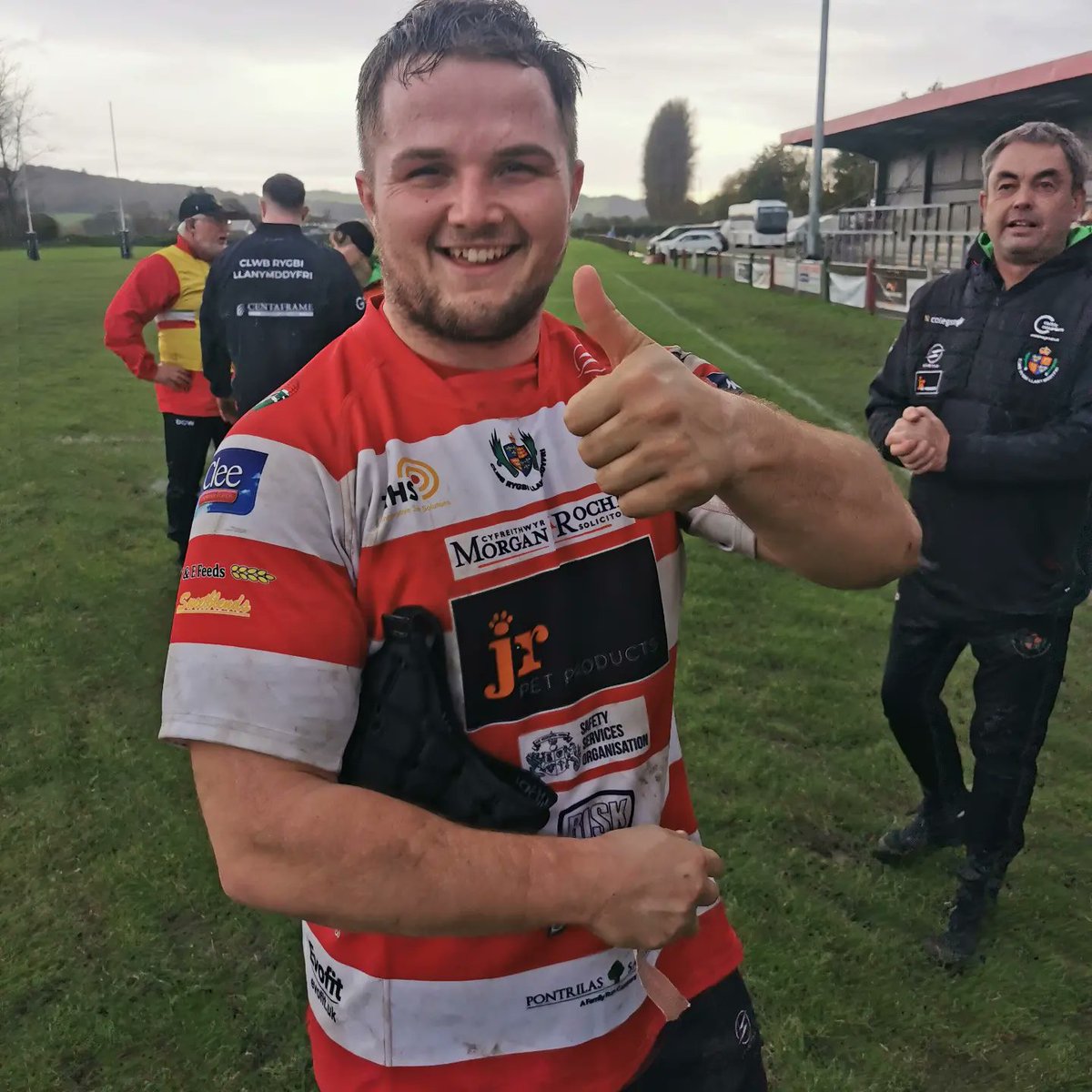 Clwb Rygbi Llanymddyfri tweet media