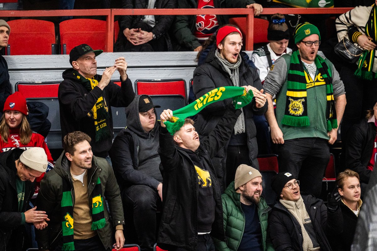 Hieno päätös hienolle viikolle! 🔥

Kiitos kaikille Nordikselle matkanneille kannattajille! 🙌

#Ilves #Liiga 📸 <a href="/mpylkko/">Mikko Pylkkö</a>