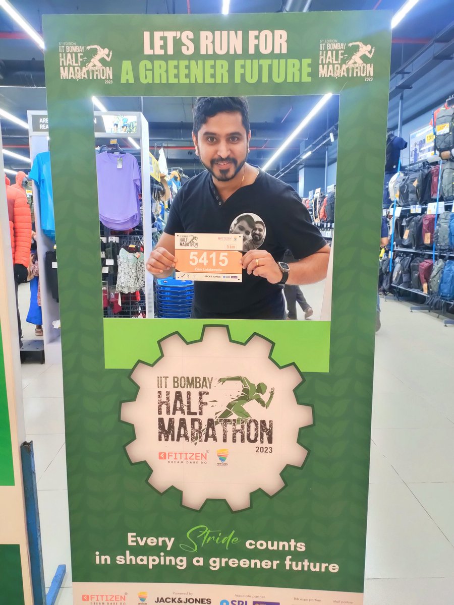 ashrafnansari's tweet photo. Doing our Next #PrayerRun with @super_daddy_31 and @vyomb25 at IIT Mumbai Marathon for sustainability for Carbon Neutrality for #SharedParenting Awareness on how we can protect and preserve our environment for next generation provide them a better world. Stop #ParentalAlienation https://t.co/tZggUZrve3