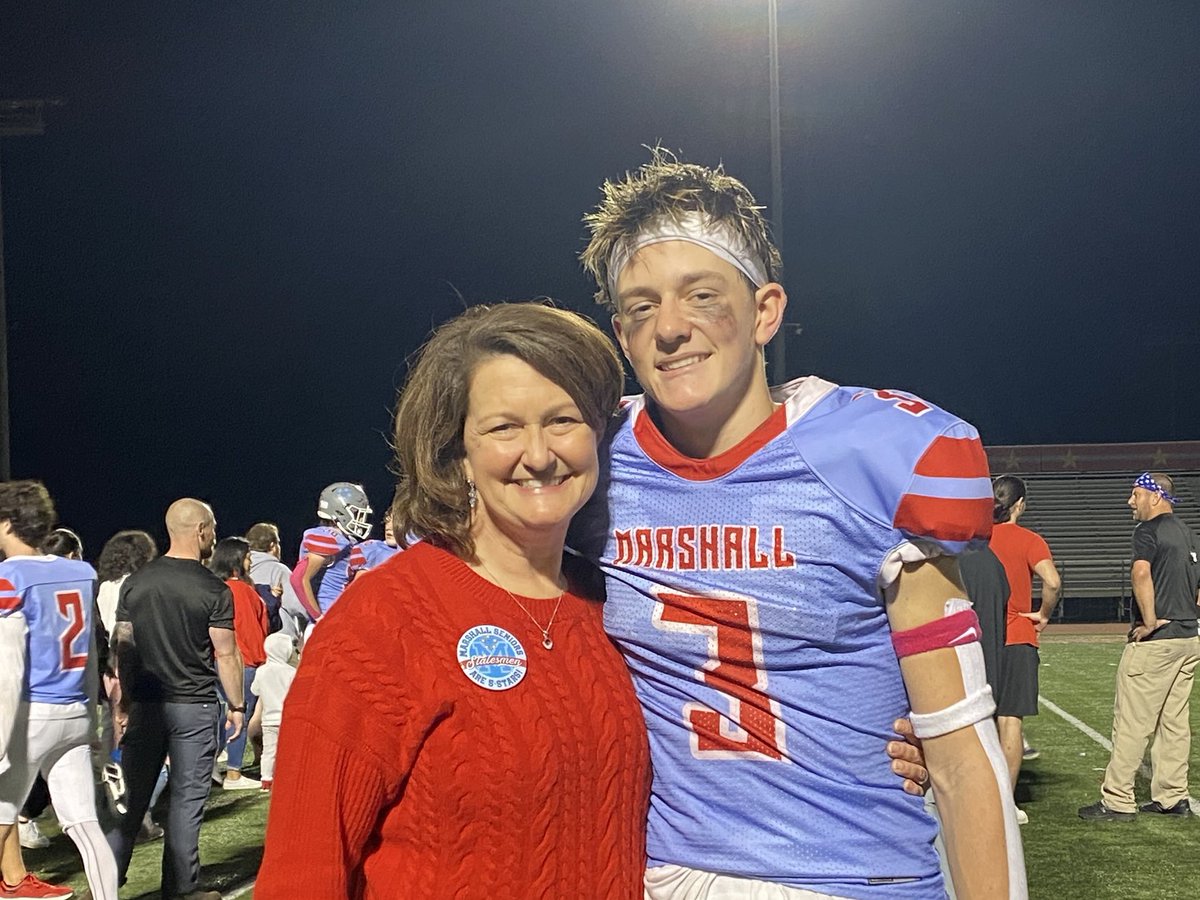 Proud of #3️⃣ and all the work he did to do what he does 💪🏈