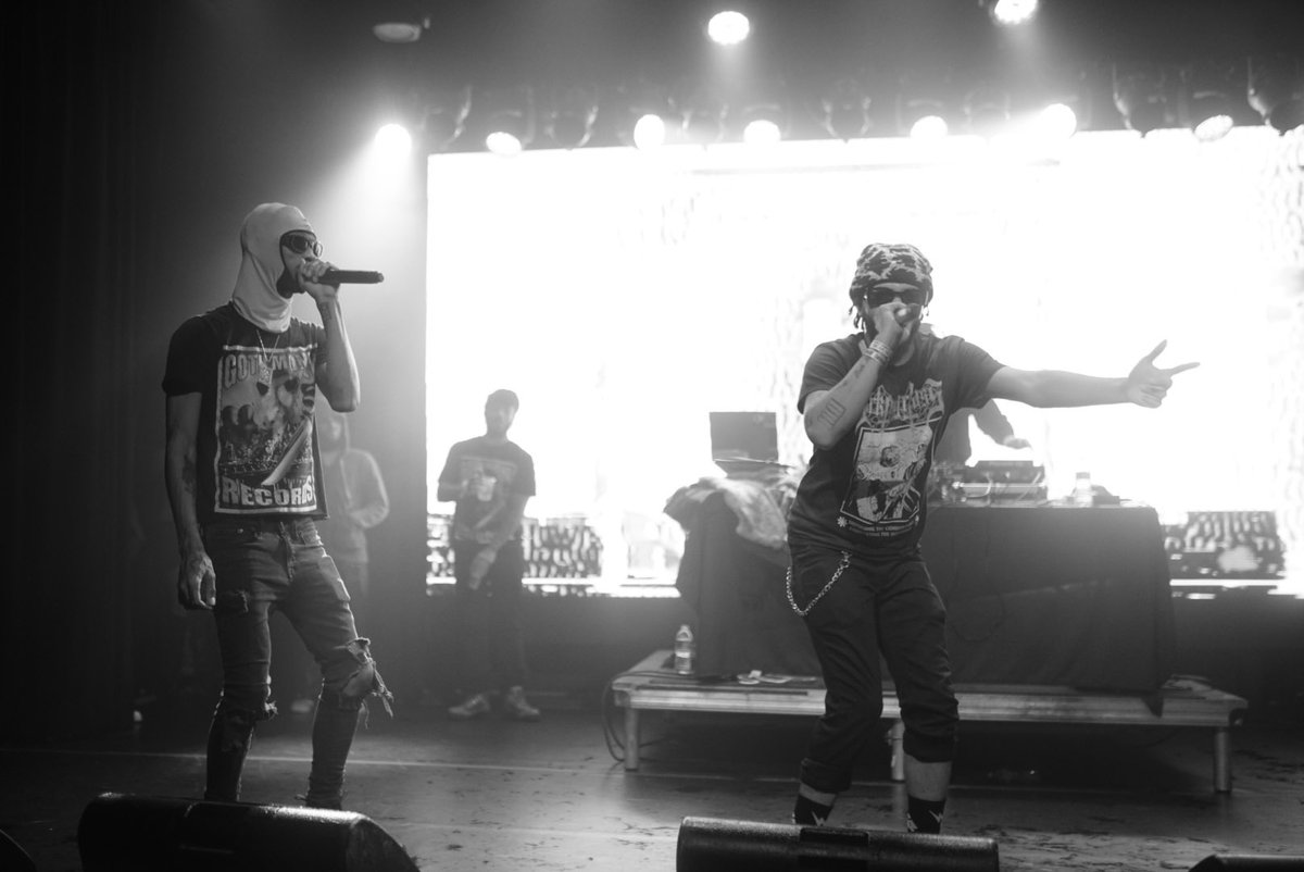 LAFLAMESHOTYA's tweet photo. Raw Stills // @GOTHMONEYRCRDS . https://t.co/atYooTnSMX