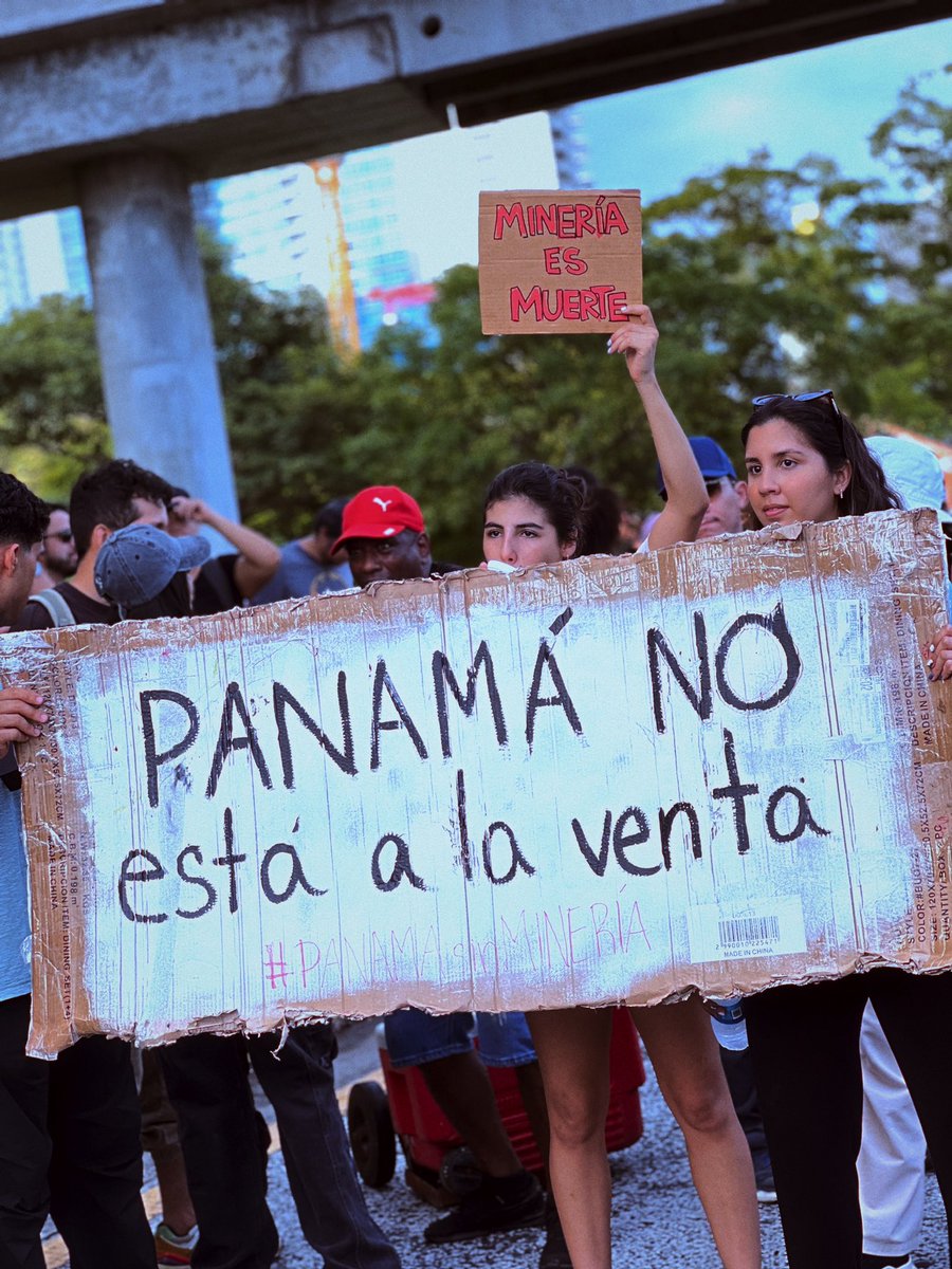 victorioso2023's tweet photo. @tvnnoticias #OutPRD 👎🏻 #PanamaValeMasSinMineria ✅ https://t.co/ONagWSqRYa