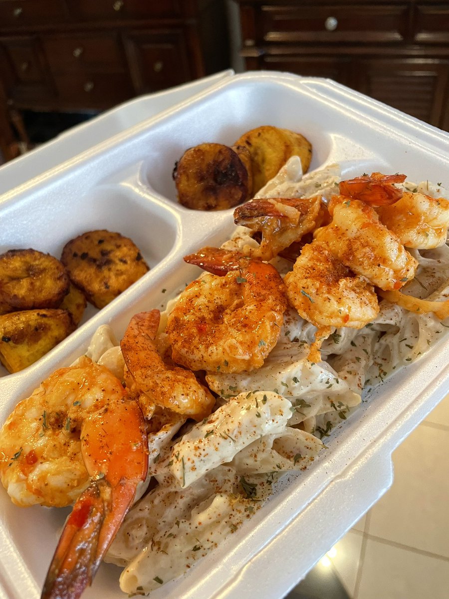 AvenueBites's tweet photo. Chefs Kiss🤌🏾🔥
Shrimp is sitting right🫶🏾 https://t.co/iwGJ8EV6kH