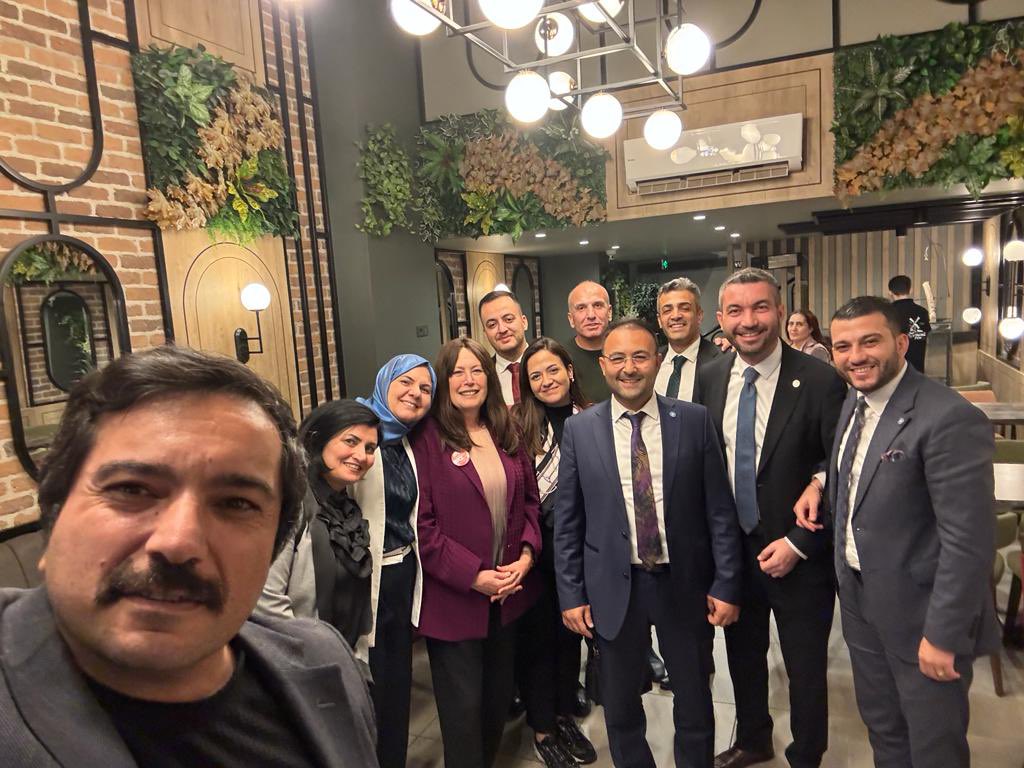 Cumhuriyetimiz 100 partimiz 6 yaşında 🇹🇷☀️