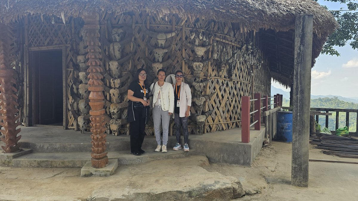 Grateful to hon'ble state BJP President <a href="/YepthomiBen/">Benjamin Yepthomi</a> and his <a href="/BJP4Nagaland/">BJP Nagaland</a> colleagues for visiting my house [Shangsa Village]
