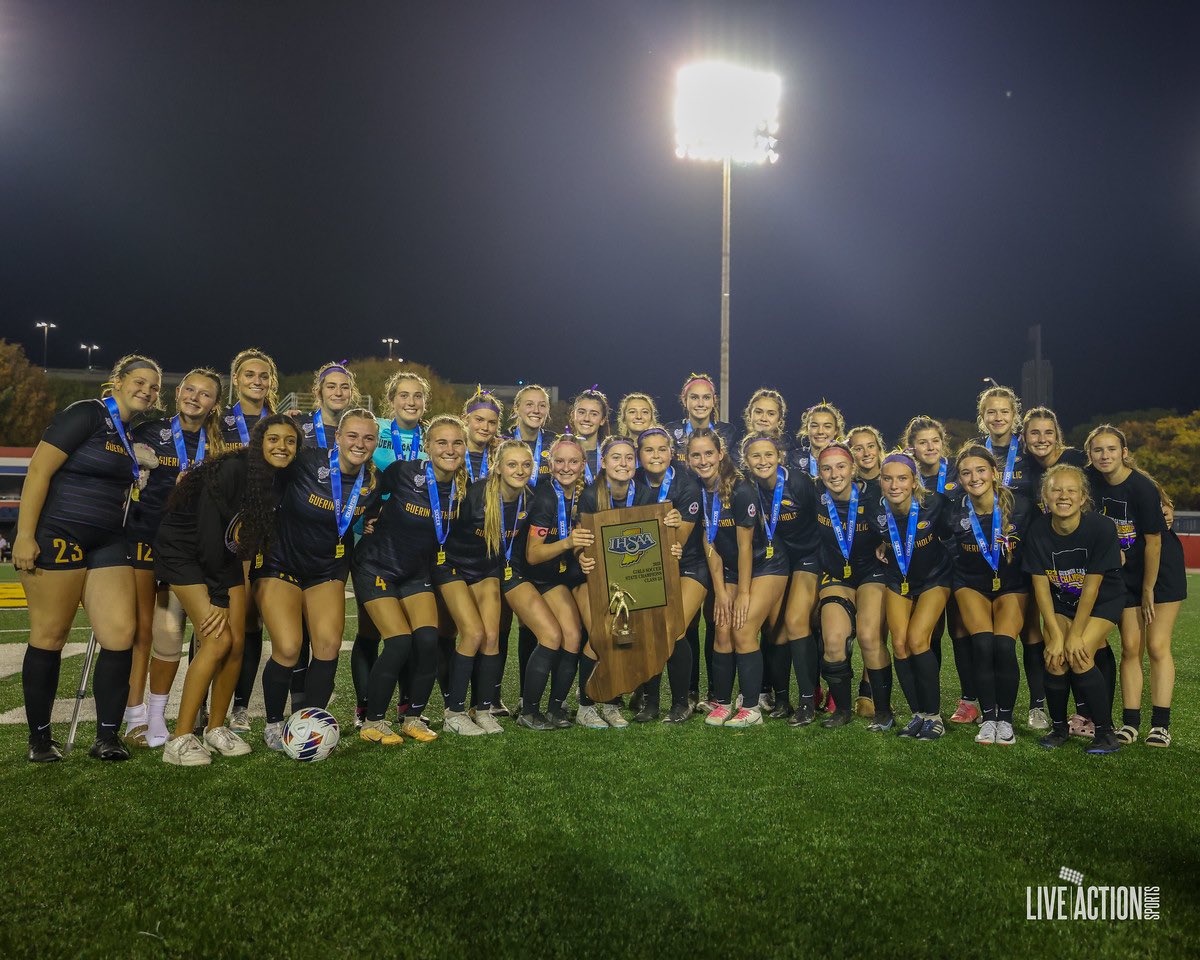 taylorbeard06's tweet photo. No better way to end my high school career. Thank you Guerin soccer for everything #statechamps https://t.co/yhPoBcicfs