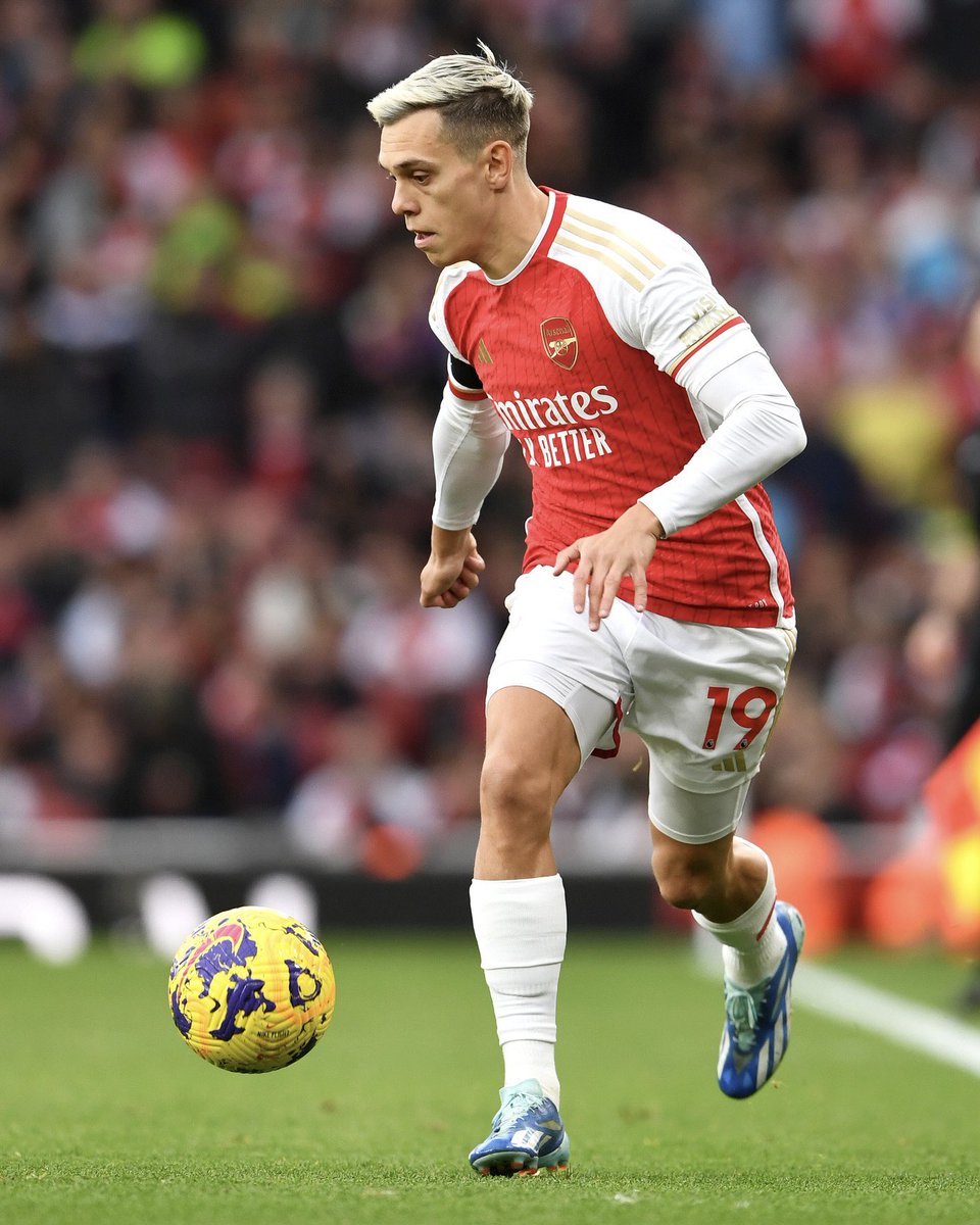 LTrossard's tweet image. Hello, Eddie! 📞
Super Saturday at the Emirates! 🔥🏟️