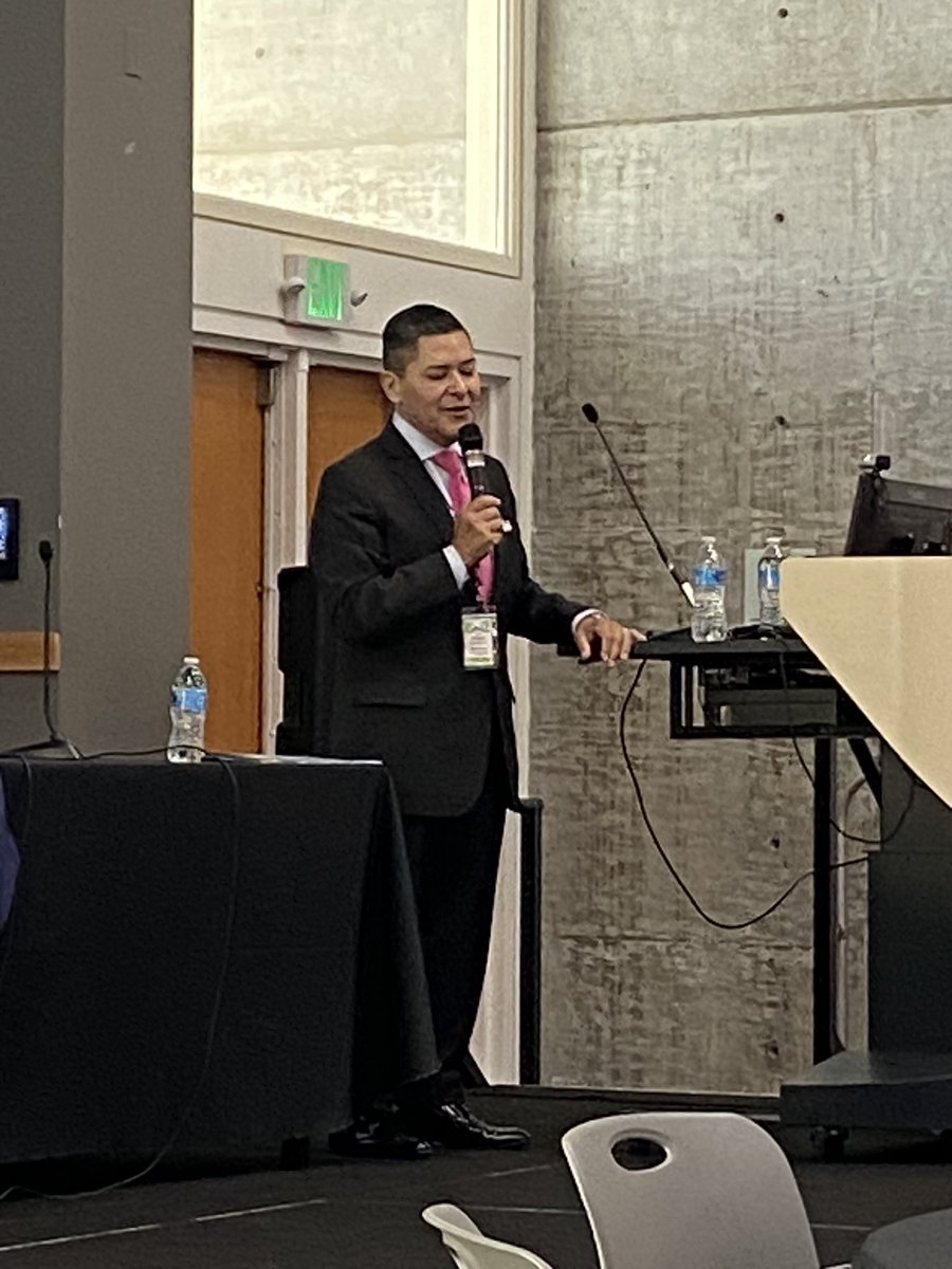 Great to have @RichardACarran2 provide inspiration to #WALAS at the second Washington Association of Latino Administrator conference <a href="/ALASEDU/">ALAS National</a> <a href="/CALSAfamilia/">CALSA</a> <a href="/TALAS4edu/">TALAS</a> <a href="/NYSALAS/">New York State ALAS</a> <a href="/OALABOARD/">OALA Board</a>