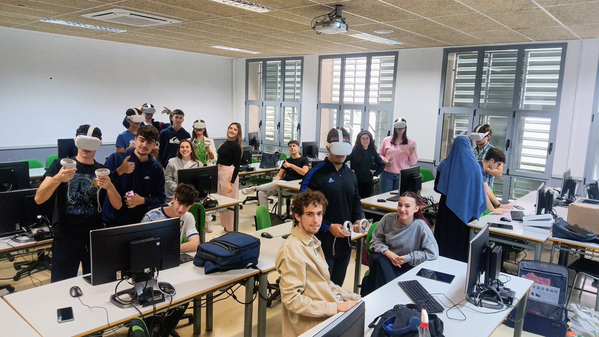 Neotrie VR Multiplayer tweet media