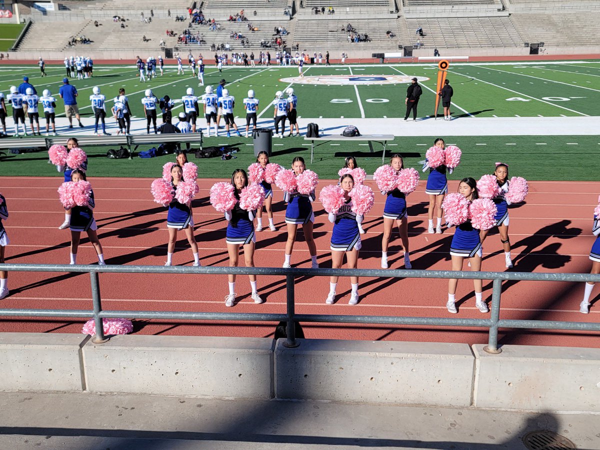 CheerDrugan's tweet photo. First football game of the season! Way to go Drugan Cheer! @JDrugan_K8 @BMooy_JDS @cmercado_JDS @RAlva_JDS @Athletics_JDS https://t.co/az6sVDkCYE
