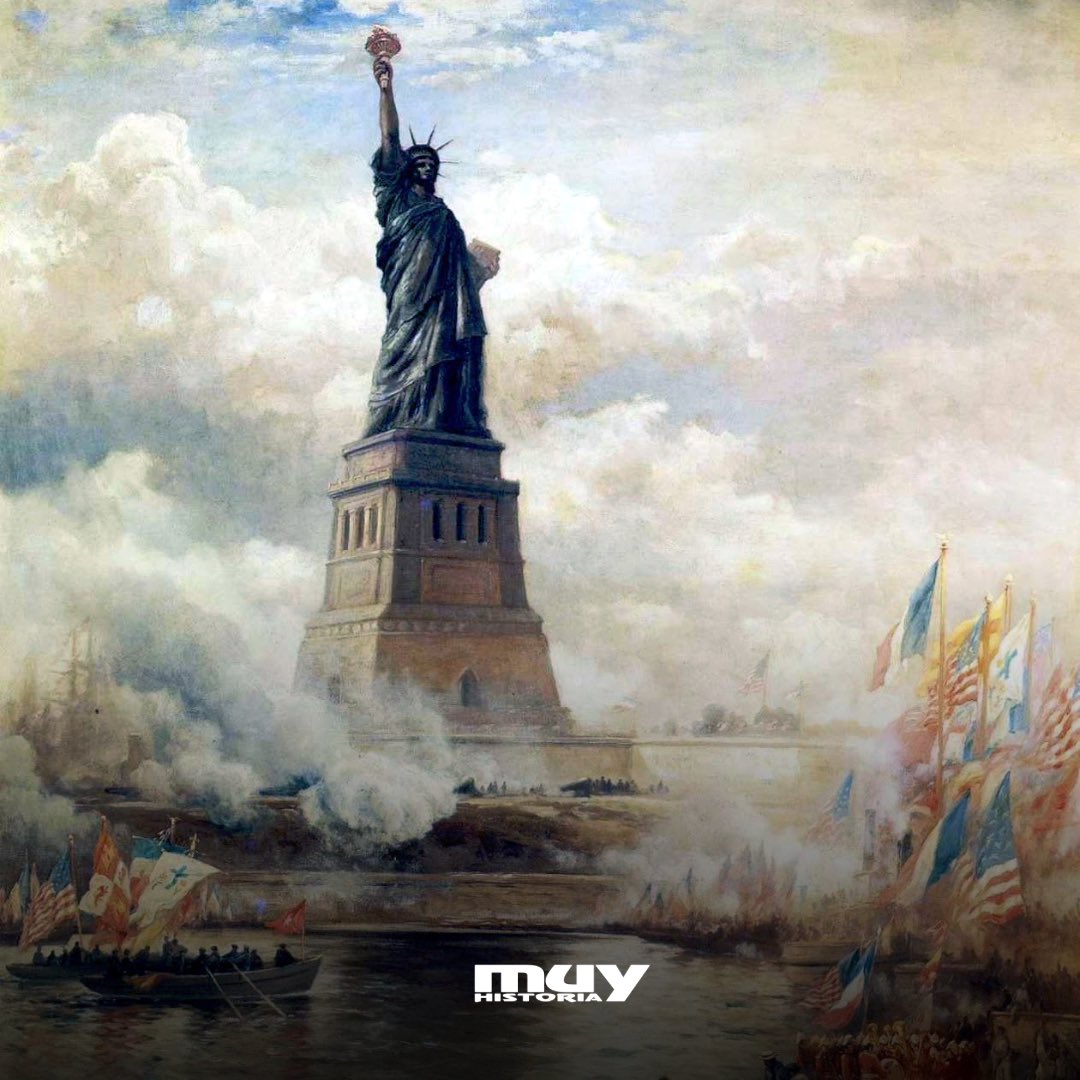 Hoy se cumplen 137 años de la inauguración de la Estatua de la Libertad, el famoso símbolo de Nueva York y de los Estados Unidos. ¿Sabías que fue un regalo de Francia y que se construyó en París? Te contamos más en este 🧵 de #MuyHistoria🗽