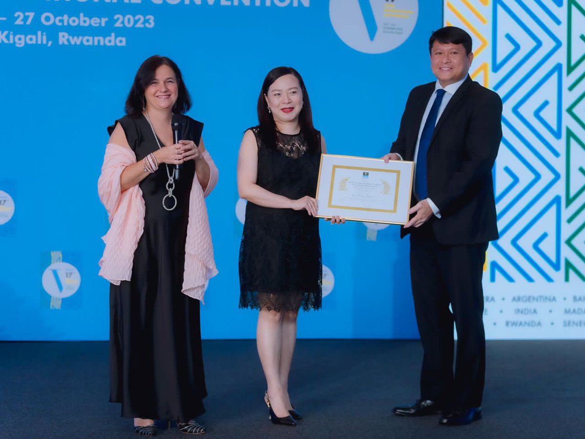 VatelRw's tweet photo. Our 17th International Convention culminated with a dinner where Vatel Nîmes and Vatel Philippines both won the cirvath award! 
And for the first time, Vatel Rwanda became the winner of the Vatel School Award! 
#VatelRwanda #VatelInternationalConvention
#WomenEmpowerment https://t.co/OY6Kg6JBZW