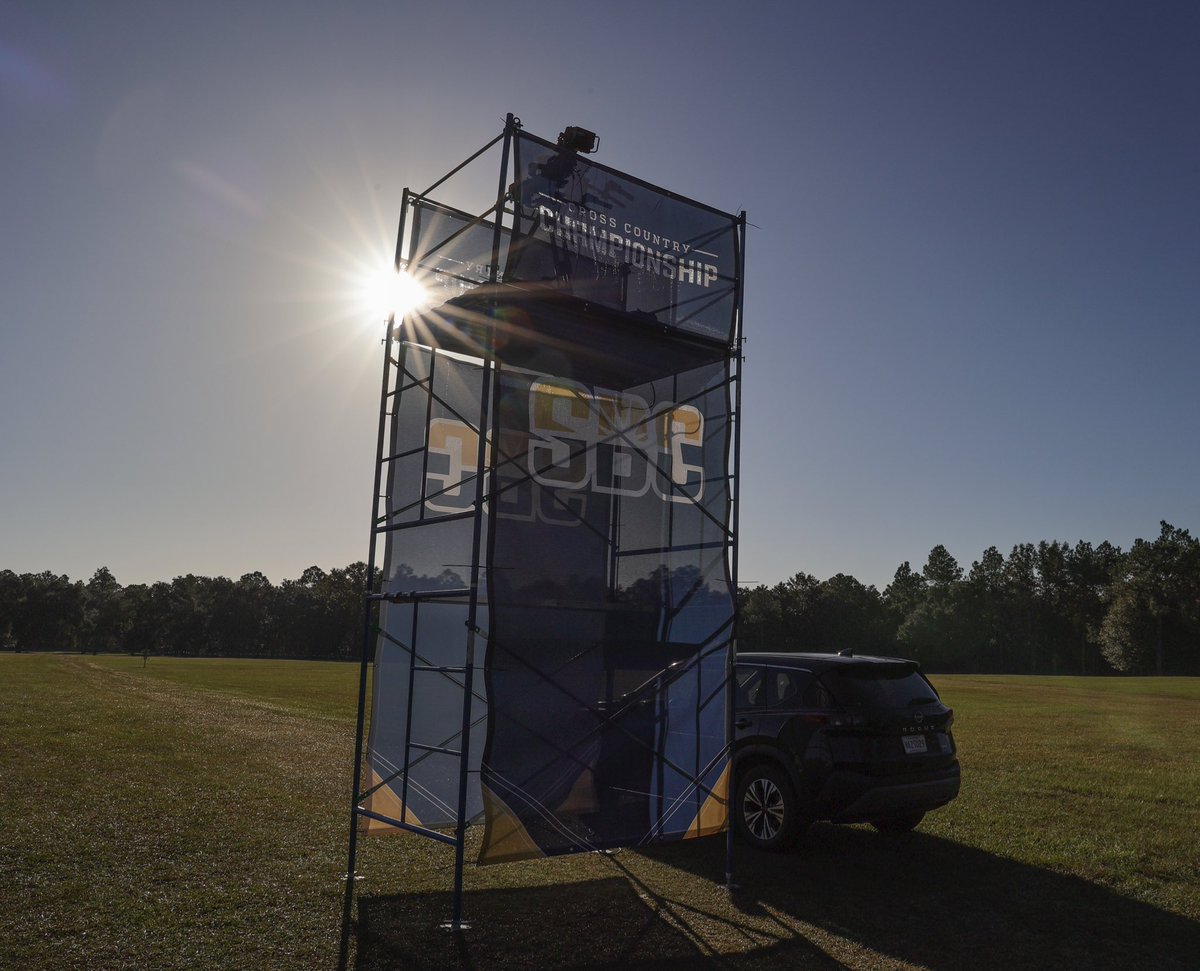 SunBeltTravis's tweet photo. Cart, Drone, Scaffolding and a Flex Cam for the @SunBelt XC Championship. #SunBeltXC. https://t.co/T5PfnZyZla
