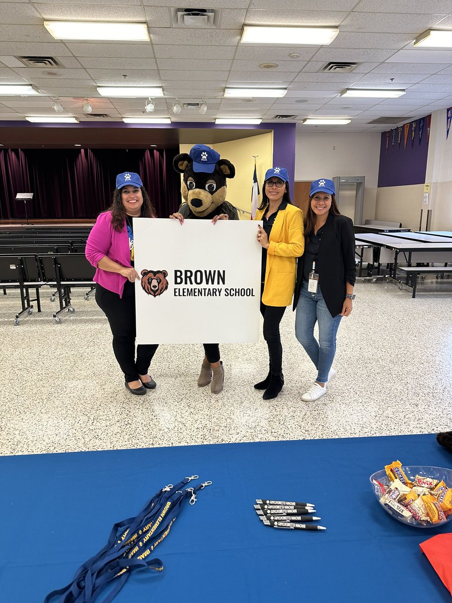 Dr. Angelica Fountain (@fountain_ap) on Twitter photo <a href="/BrownElementary/">Brown Elementary</a> Who's that bear? <a href="/IrvingISD/">Irving ISD</a> <a href="/IISDMagdaHdz/">Magda Hernandez</a> <a href="/mcastellanos3/">Maria T. Bloomfield</a> #GoIrving <a href="/BrownElementary/">Brown Elementary</a> Who's that bear? <a href="/IrvingISD/">Irving ISD</a> <a href="/IISDMagdaHdz/">Magda Hernandez</a> <a href="/mcastellanos3/">Maria T. Bloomfield</a> #GoIrving