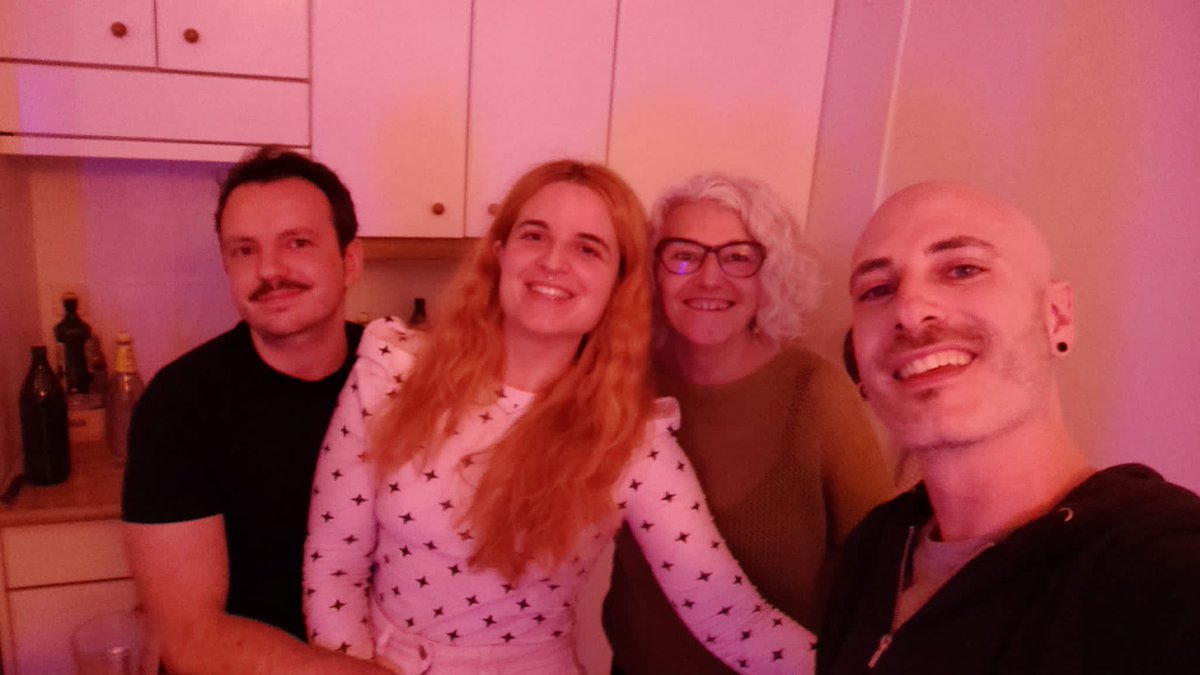 ❤️🔥 Dunder Mifflin, this is Pam ❤️🔥 tweet media