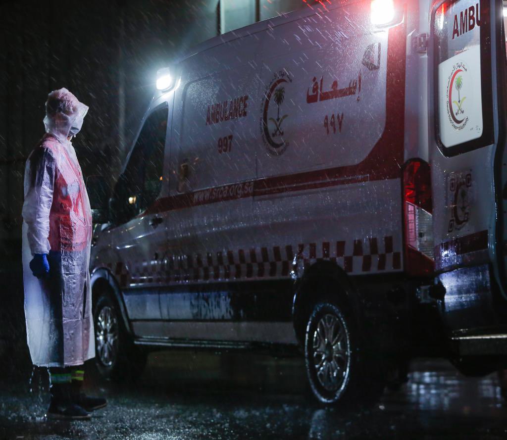 رفع فرع هيئة الهلال الأحمر السعودي بمنطقة #المدينة_المنورة جاهزيته، وذلك استعداداً للتقلبات الجوية المتوقعة على المنطقة تزامناً مع تقرير الحالة المطرية الصادر من الجهات المختصة.