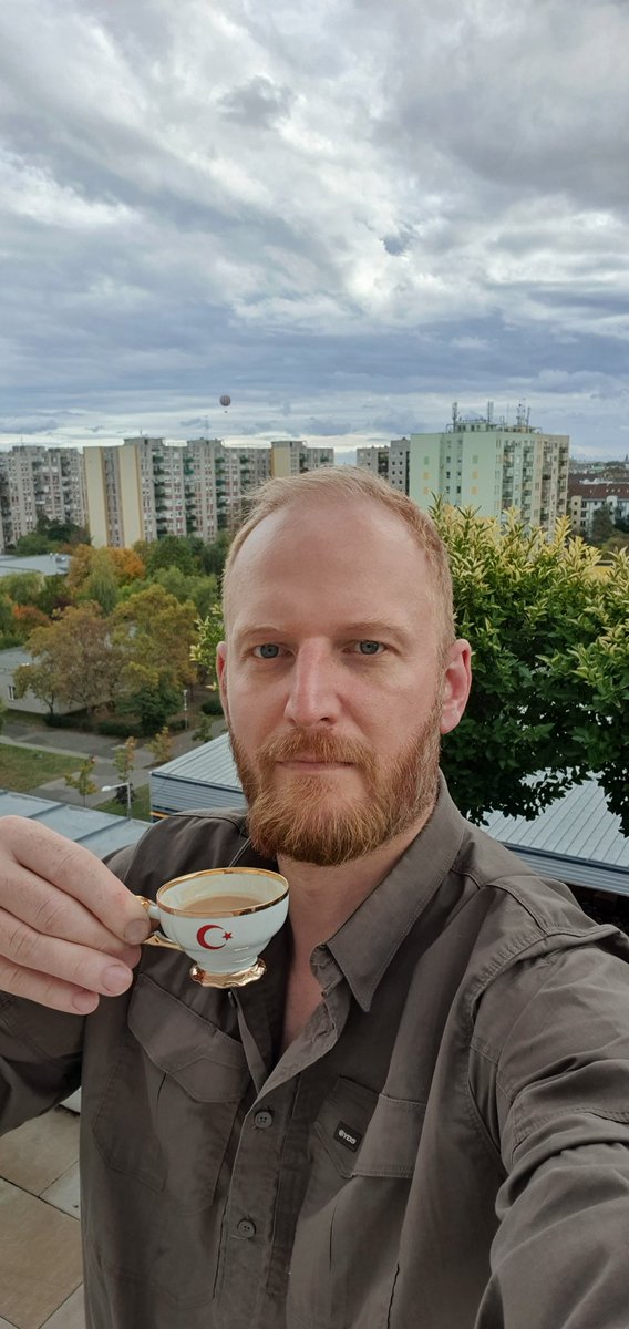 Budapeşte'den 100. yılını kutlayan Türkiye Cumhuriyeti'ne selam olsun!