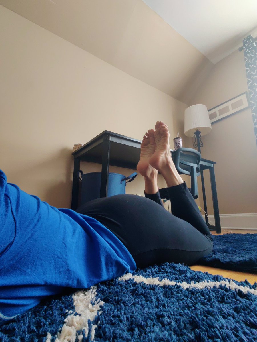 Mayka99yy's tweet photo. Good morning!

What about this toles ? 
I would like to put that in your face 
🥵👣
#feetfinder #feetworshi̇p #feetcare #pedicure #feet_lover #onlyfans 

https://t.co/1pfde4Bz8E https://t.co/ZtvFrInEXI
