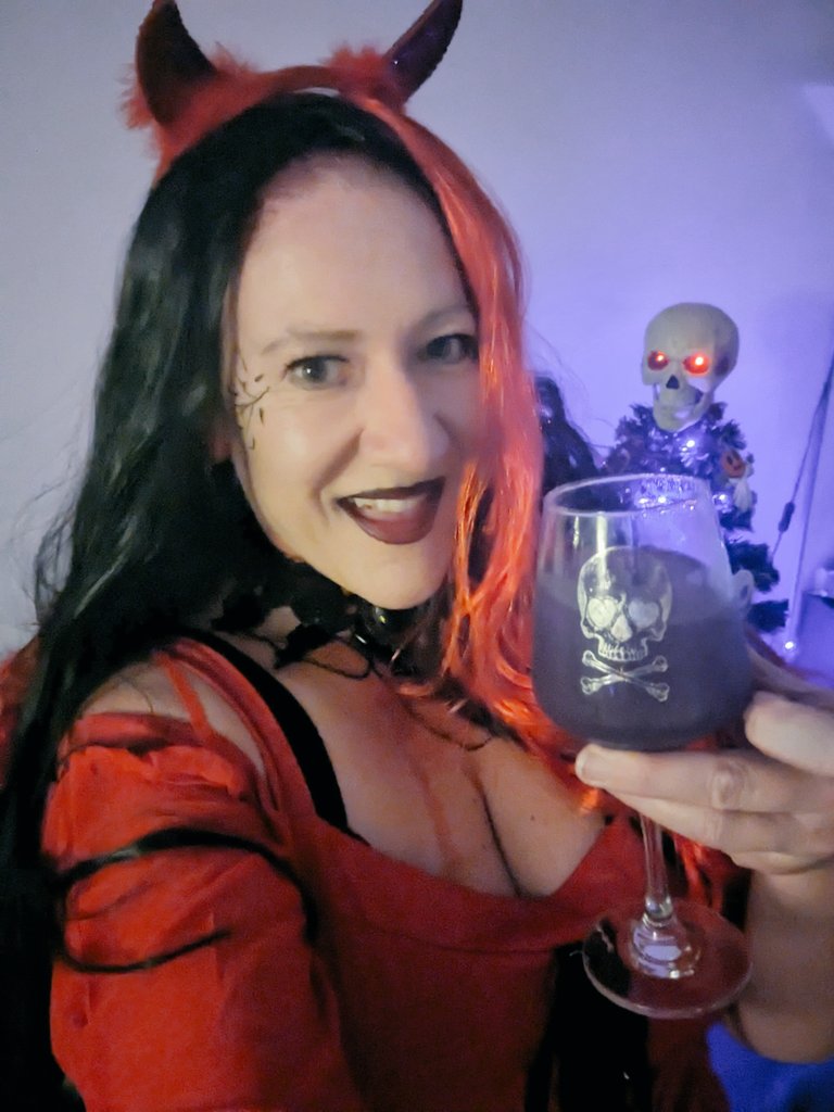 #Halloween2023 🖤😈 Let the party begin for this devil here has made the most potent of witches brews! 🖤😈🎃🖤🦇💀👽🧞‍♀️👾🧟‍♀️🧛‍♀️🧙‍♂️🧌🕸️🕷️🖤