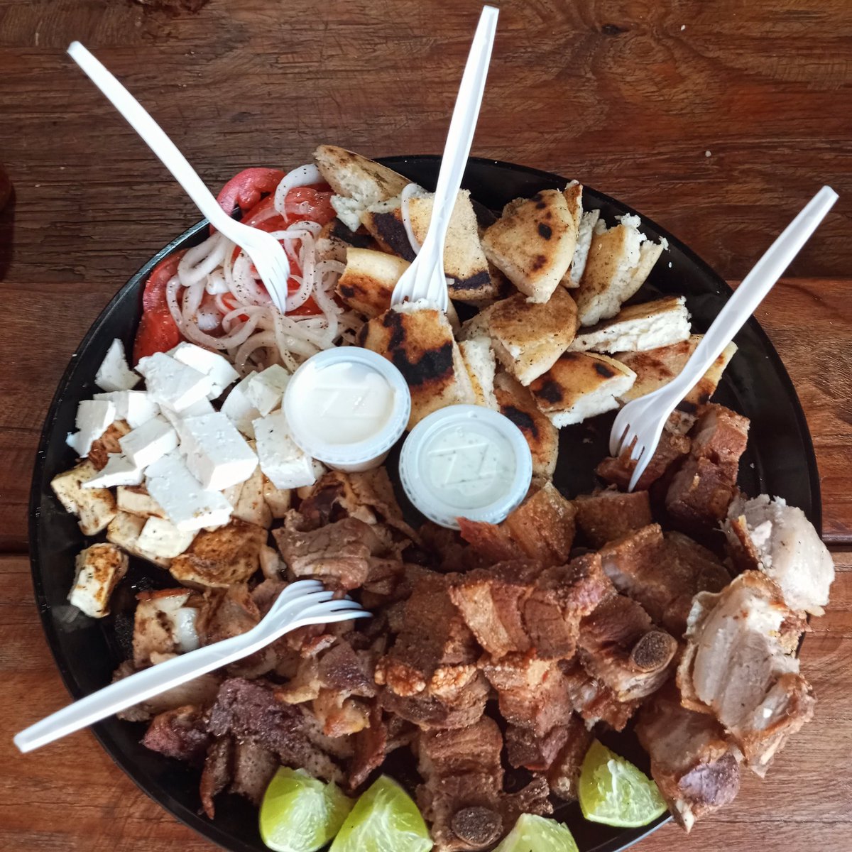 capofoodpf1's tweet photo. Los estamos esperando con el mejor menú Pork de PF 🐷 https://t.co/8FIqOUhbvG