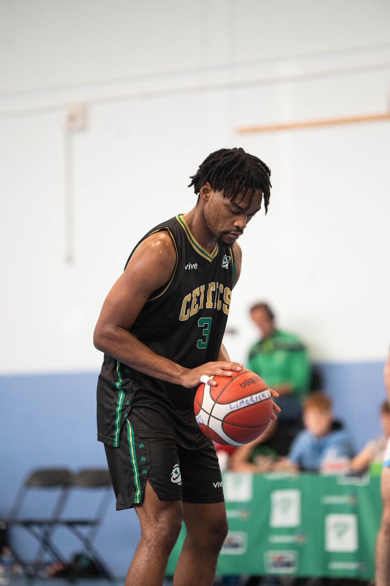 LimerickCeltics's tweet photo. Limerick Celtics Eoghan Donaghy 23 pts &amp; Philip Kearney 10 pts reflect on todays win 118 to 89 v @killarney_bc in @BballIrl Division 1 National League where big Justin Motley dominated above the rim with 29 pts &amp; 23 Rebs Michael Hood 26 pts pics Pat Shanahan @LimkLeaderSport https://t.co/MX7FCdPzMH