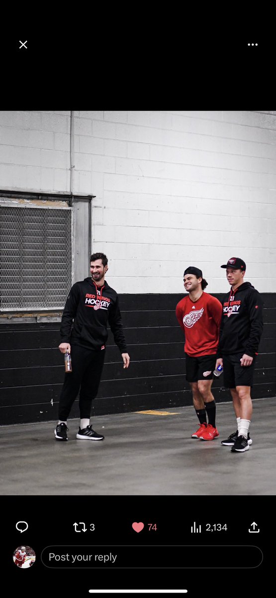 PPlayOdds's tweet image. The big three in Detroit bonding before the game. Could this be the most electric trio in the league? @NHLNetwork