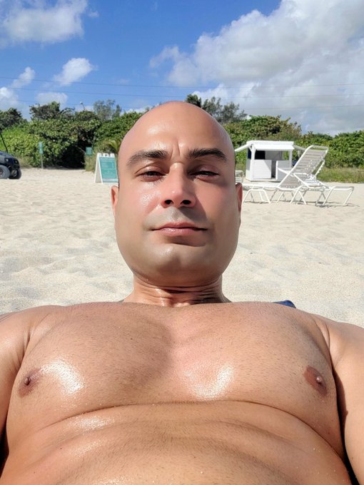 #Haulover #HauloverBeach #Florida  #FortLauderdale #WiltonManors #gay #Beach https://t.co/5ShXIScsq1<a href="/tag/haulover"class="tags">#Haulover</a><a href="/tag/hauloverbeach"class="tags">#HauloverBeach</a><a href="/tag/florida"class="tags">#Florida</a><a href="/tag/fortlauderdale"class="tags">#FortLauderdale</a><a href="/tag/beach"class="tags"><span>#beach</span></a><a href="/tag/gay"class="tags"><span>#gay</span></a><a href="/tag/wiltonmanors"class="tags"><span>#wiltonmanors</span></a>