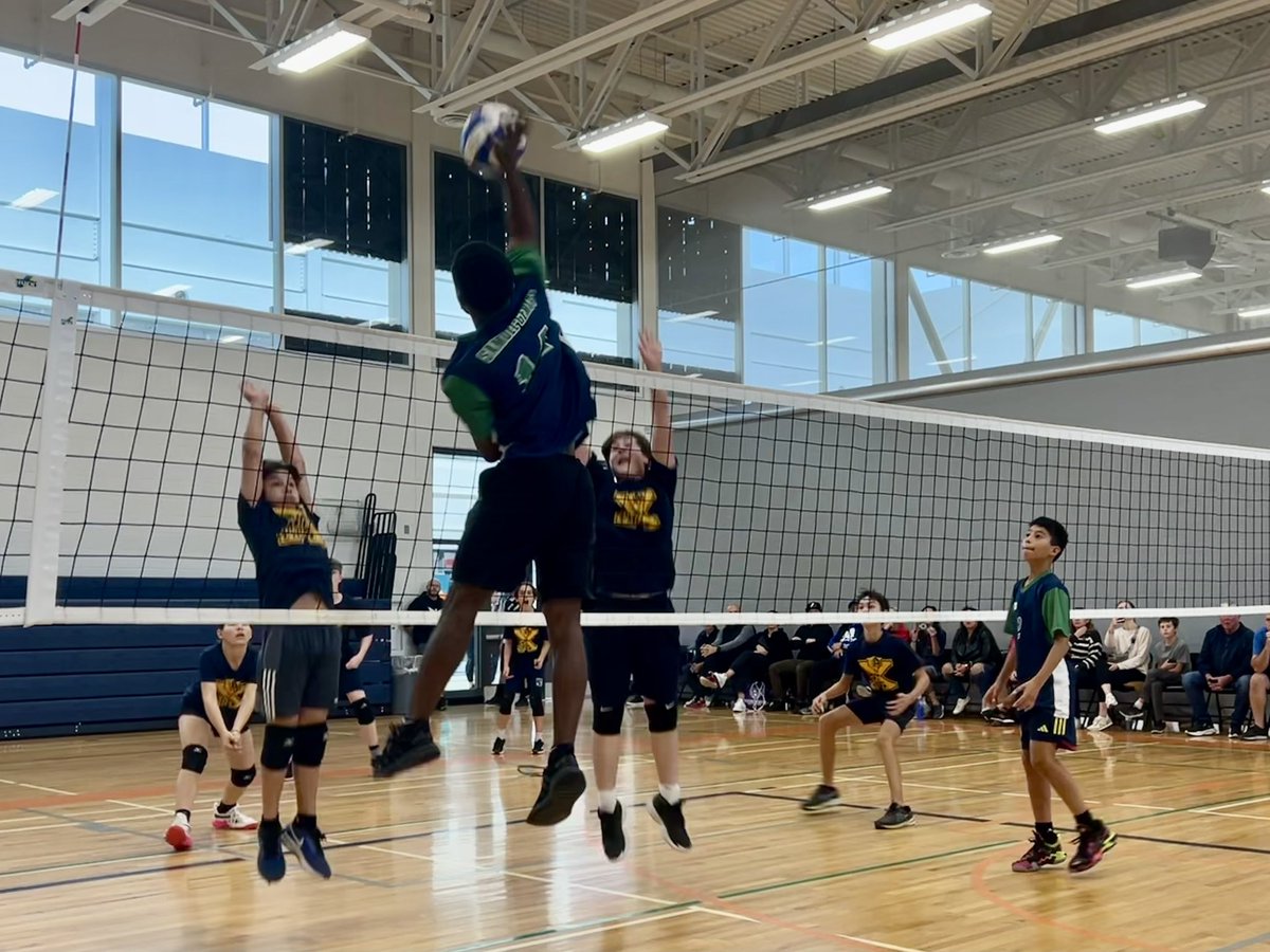 laserccsg's tweet photo. CHAMPIONS!! #VG8🏐 #ProvincialCup2023 #LaserEtFier @CcSamuelGenest @ecolecatholique https://t.co/Fr9nSOF37a