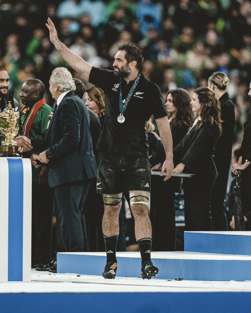 AllBlacks's tweet photo. Gutted, but still unbelievably proud 🖤

#RWCFinal https://t.co/1EMx0JGWjY