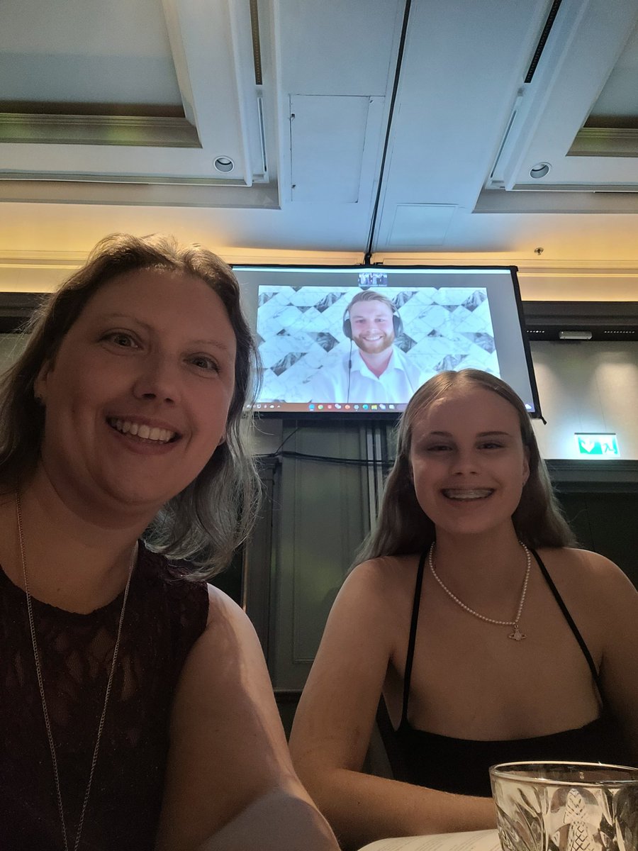 Congratulations <a href="/joshk97/">Josh Kerr</a> <a href="/scotathletics/">scottishathletics</a> 4JStudios Athlete of the Year 🎉🎉