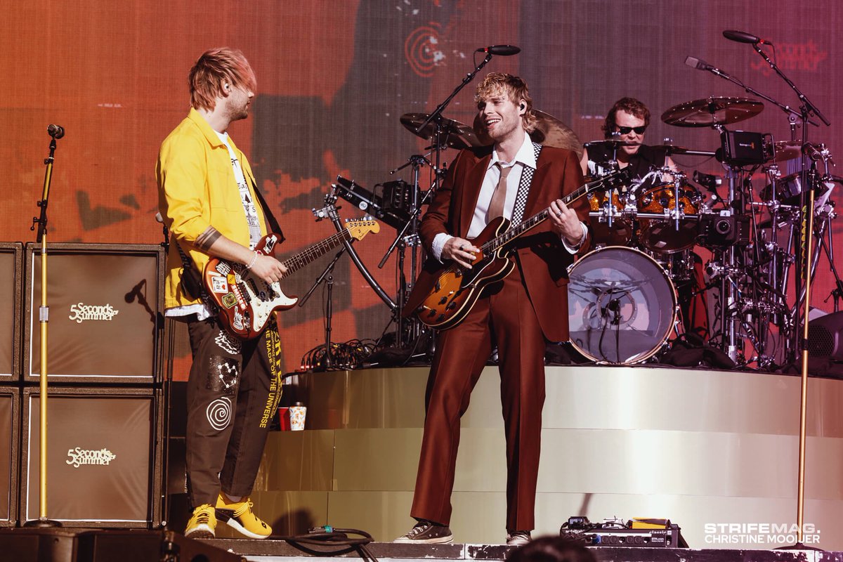 WHEN WE WERE YOUNG REVIEW:

We were in Las Vegas for When We Were Young festival and it was amazing!

Check out the photos here:
strifemag.com/concert-review…