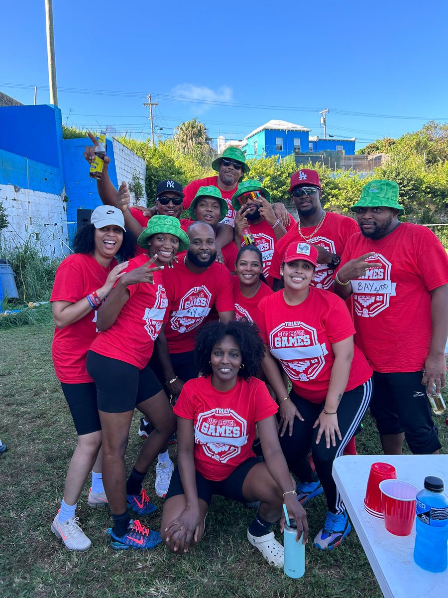 baileysbaycc's tweet photo. Goodt day with a few of bartenders, cricketers and family! ❤️🤍#OffLevelGames https://t.co/XWgfr4uMPb