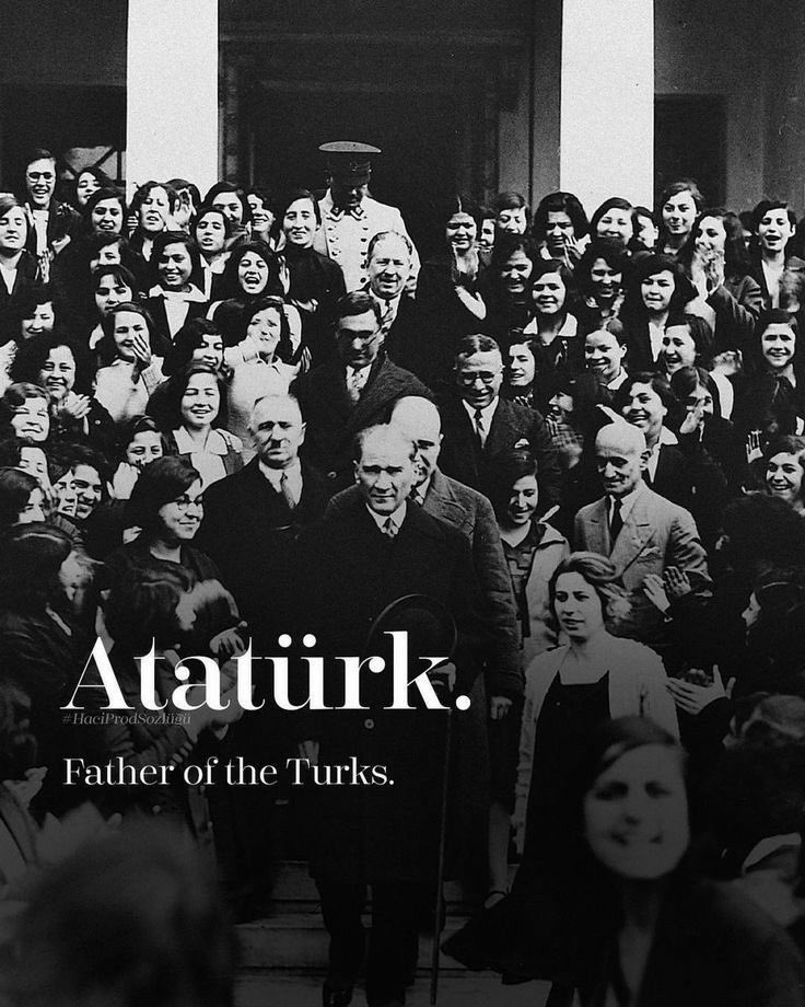 semihbyraktar's tweet photo. 100. Cumhuriyet Bayramı'mız kutlu olsun!

Elbet hepimizin bedeni bir gün toprak olacak; ancak "Türkiye Cumhuriyeti ilelebet payidar kalacaktır."

Nice asırlara... https://t.co/vpbnFrkCOq