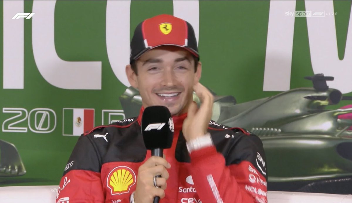 Vetteleclerc's tweet photo. "I forgot the question, what was the question?"

Charles pls 😂😭

#MexicoGP https://t.co/CgQ9CBpify