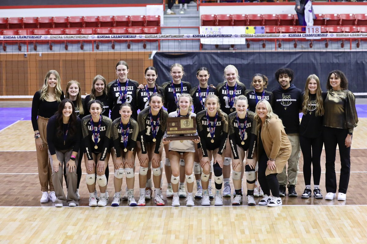 maizesouthvb's tweet image. 5A STATE: 3rd PLACE🥉BEST FINISH IN SCHOOL HISTORY🤘🏼🏐🖤🐮 Huge shout out to all the families, teammates, classmates, teachers, coaches, staff and admin that came out to support, and for those that supported from home, over the past two days!!! #ProgramWin #SchoolHistory #MavsUp