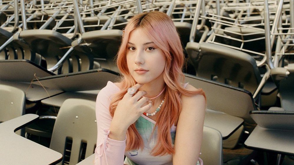 fedeebongiorno's tweet photo. 🇦🇷 OTRA CORONACIÓN DE GLORIA

Celeste Díaz es argentina (de Cipolletti, Río Negro) y está participando en el reality “THE DEBUT: DREAM ACADEMY” para debutar en un grupo global de k-pop 

Para que siga avanzando en la competencia, necesita que la ayudemos con votos 👇 https://t.co/9rr9CXXyG8