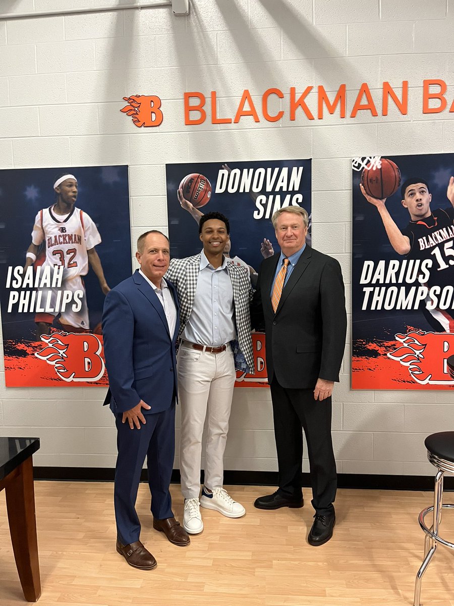 Congrats to Donovan Sims on being inducting into the Blackman High School Hall of Fame #4EO