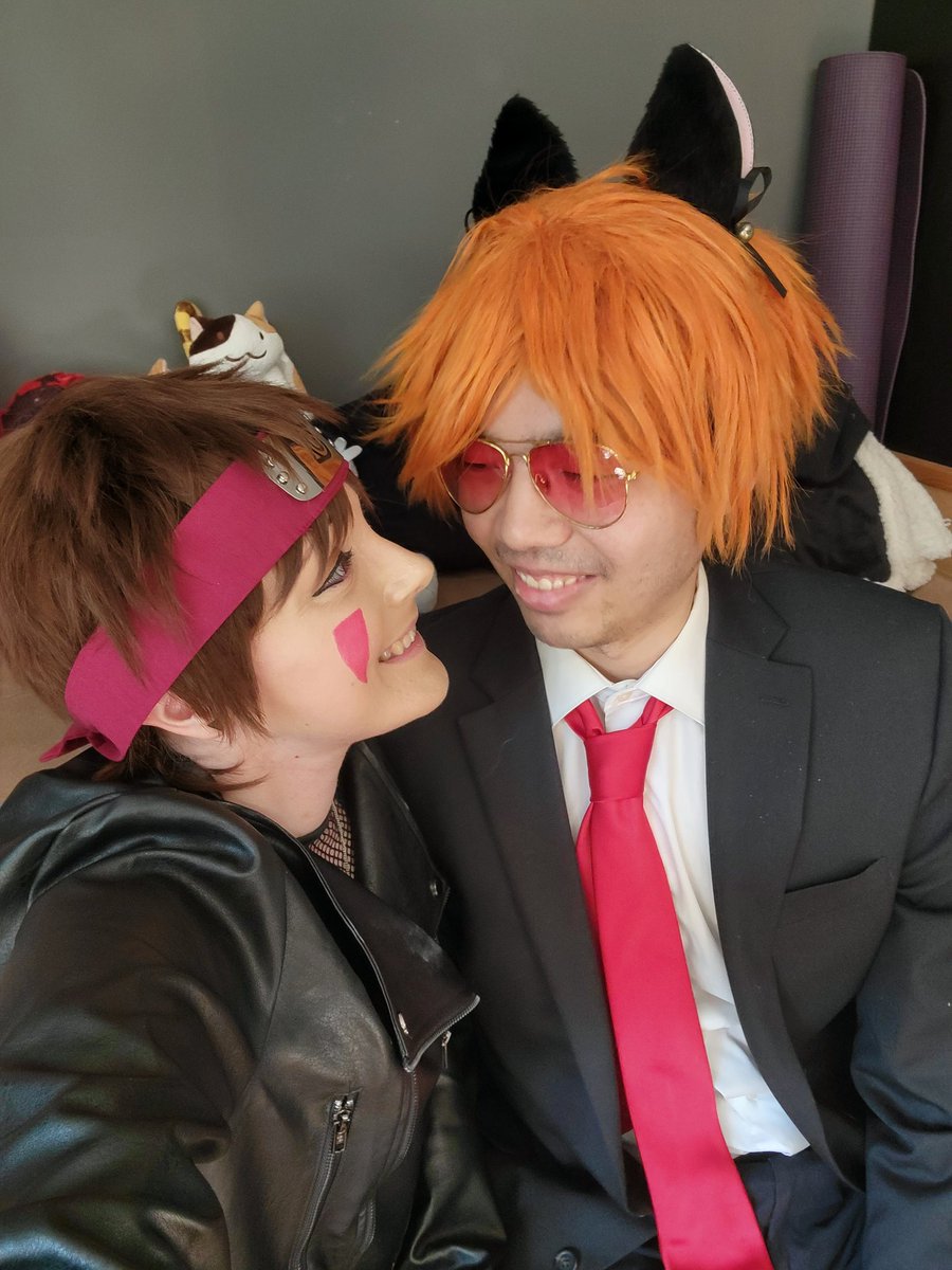 Pyroar's tweet photo. Cat Boy & Dog Boy power couple for Halloween this year. #FairyTail #Naruto #CouplesCosplay https://t.co/eUYpFefS8I